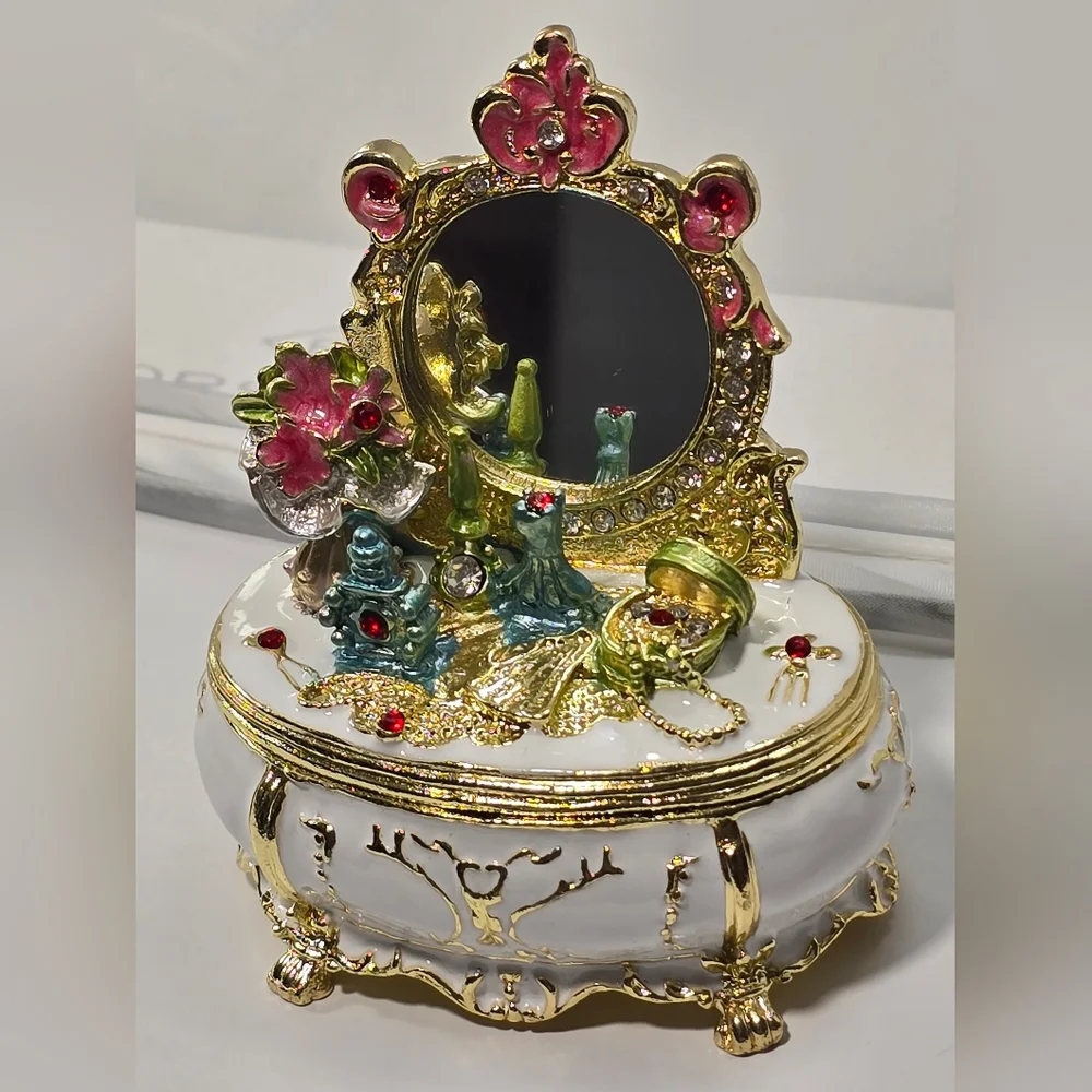 N/A vanity jewelry